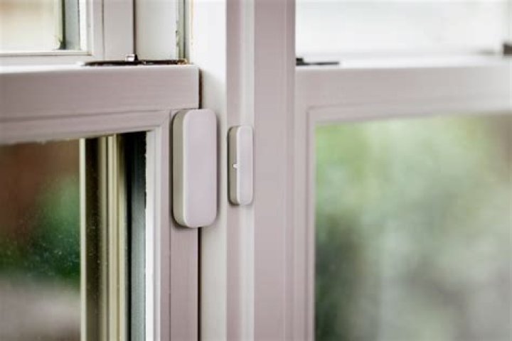 Can a window sensor be removed without triggering an alarm?