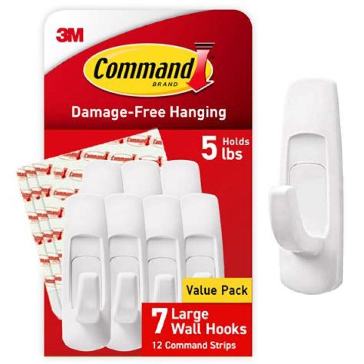 Can command strips hold up shelves