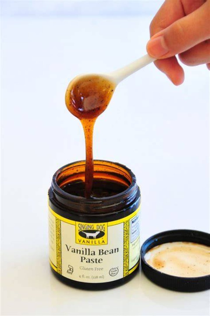 Can I use vanilla extract for vanilla sugar?