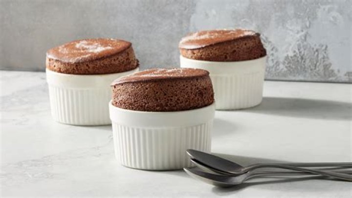 Can you make souffle in Pyrex?