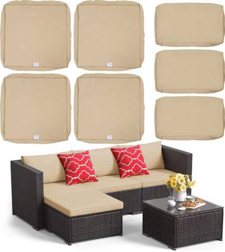 Do wicker chairs need cushions?