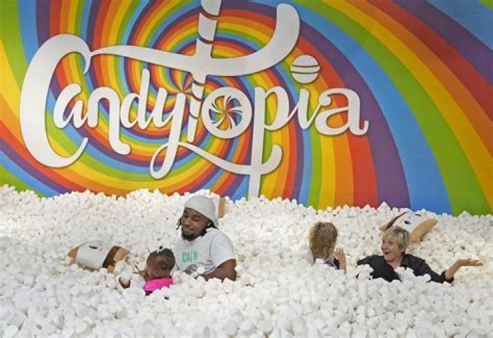 Do you get candy at Candytopia