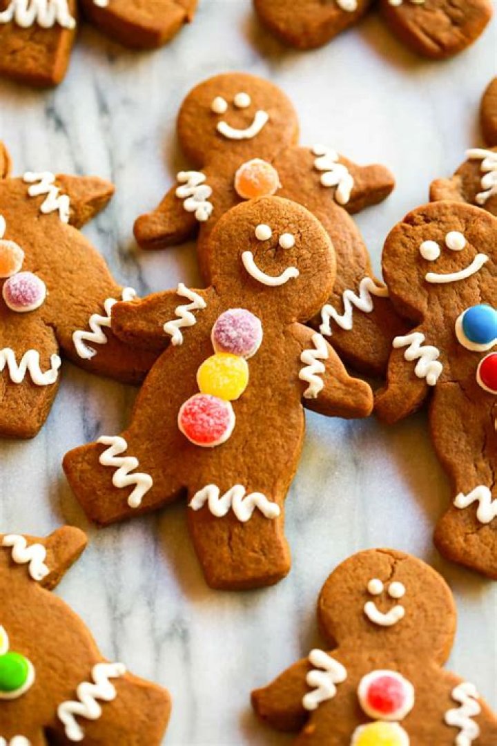 Does gingerbread have molasses in it?