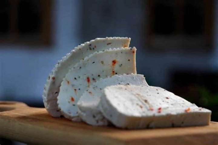 Does goat cheese go bad quickly?