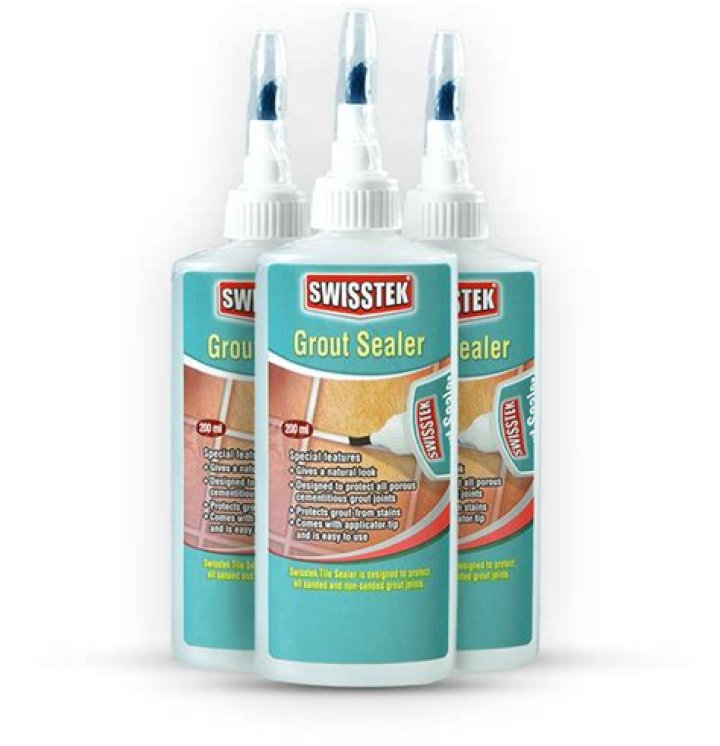 Does grout sealer smell