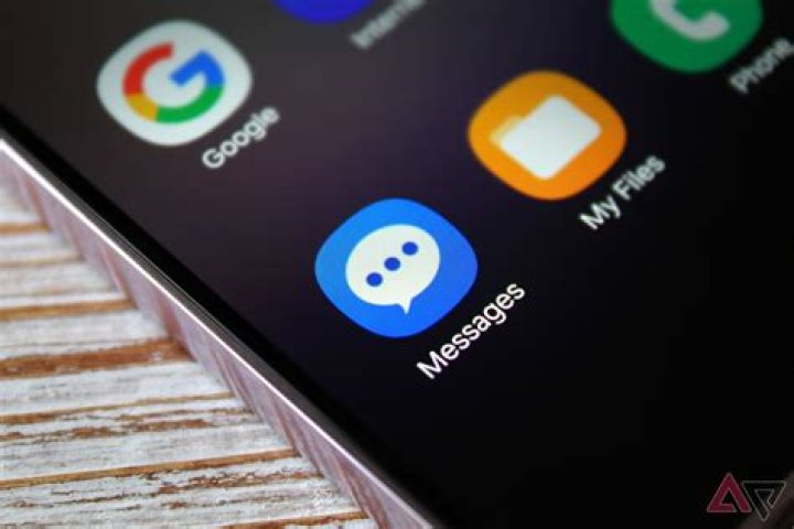 How do I answer my text messages?