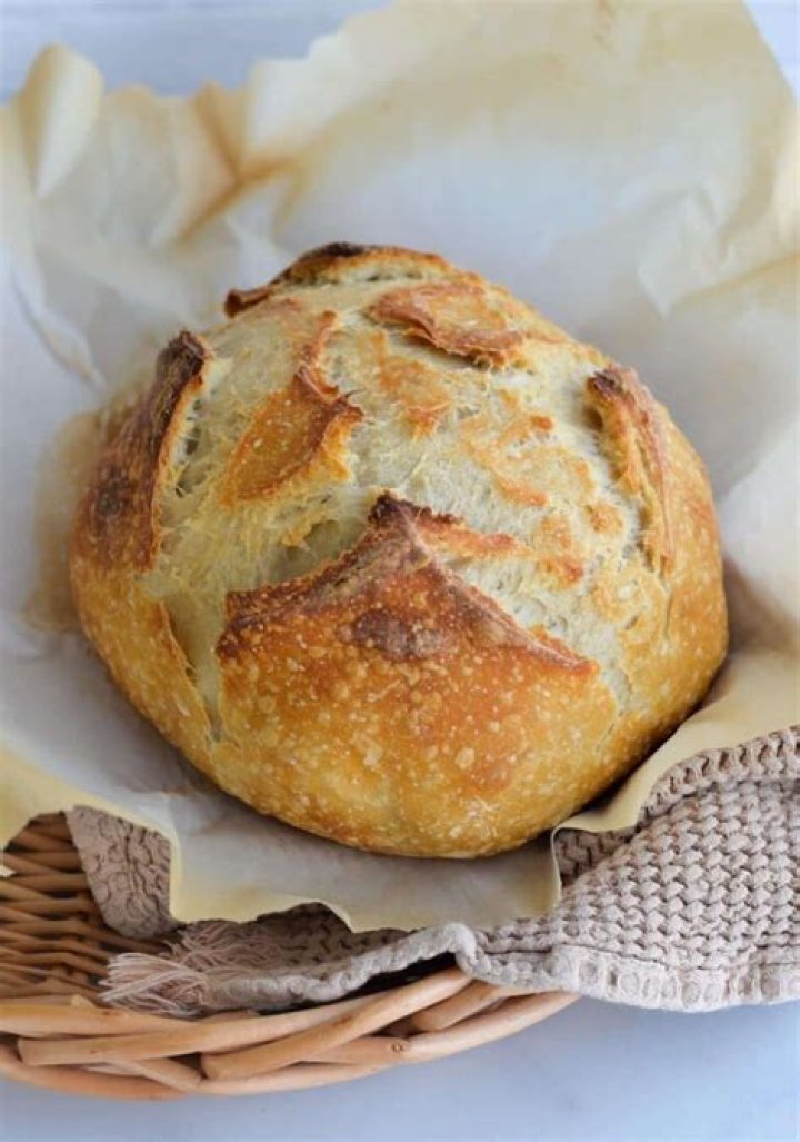 How do you mix bread flour