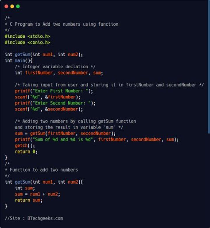 How do you round numbers in PHP?