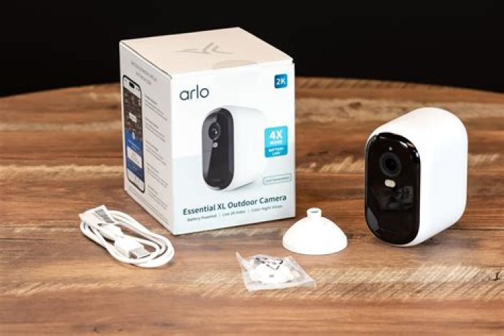 How do you use Arlo mic?