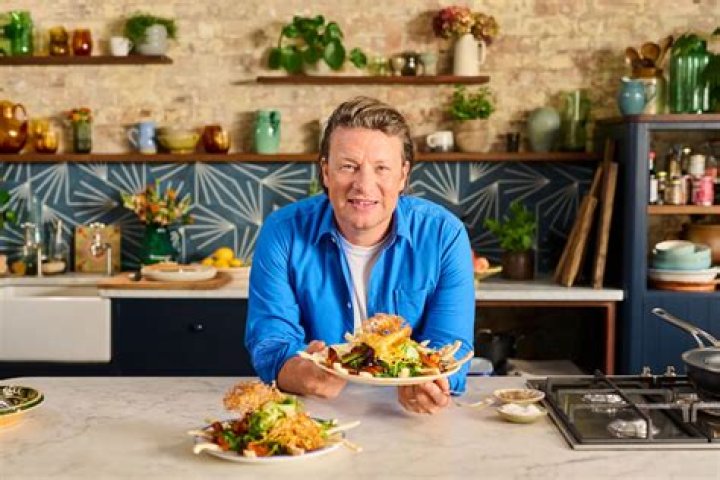 How do you use Jamie Oliver curry paste?