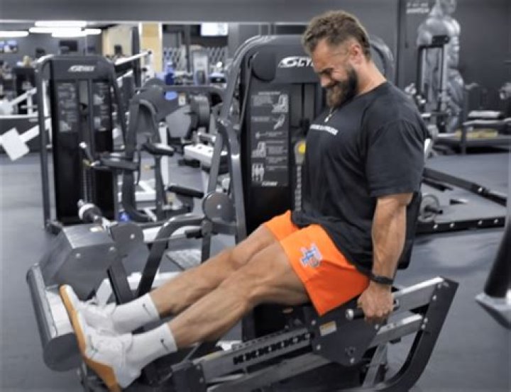 How do you work out m2 for flooring?