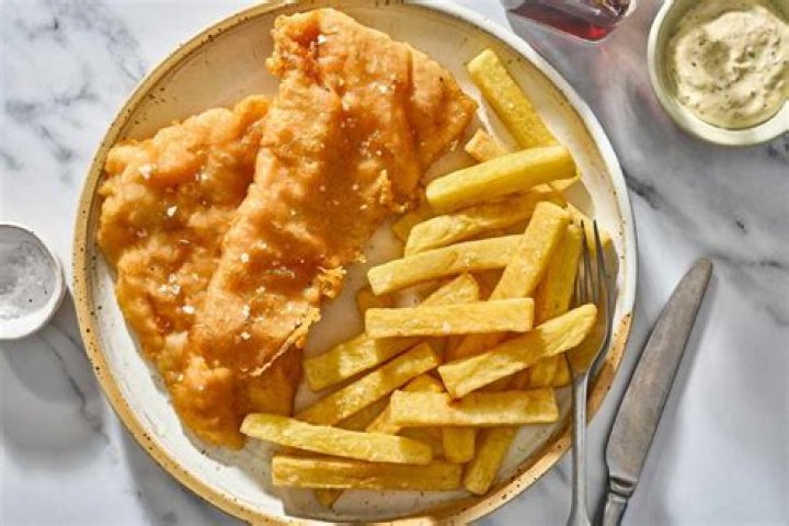 How does Gordon Ramsay make fish and chips?