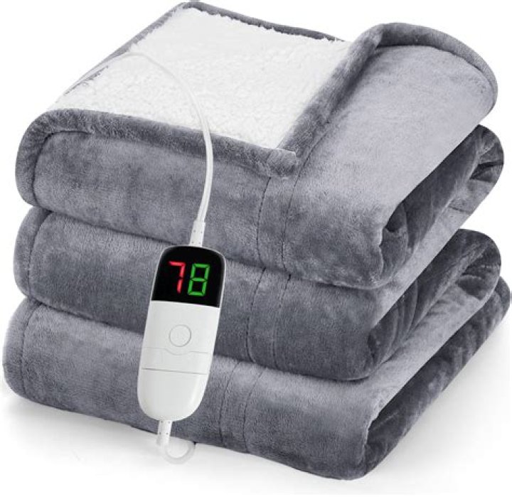 How hot do heated blankets get
