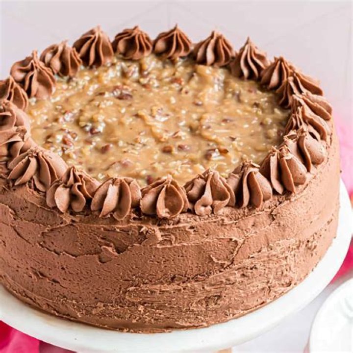 Is egg compulsory in cake?