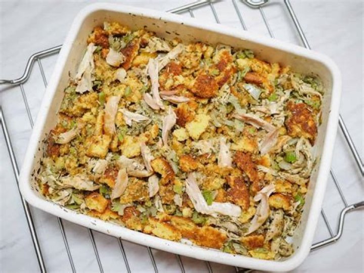 Should dressing be covered while cooking?