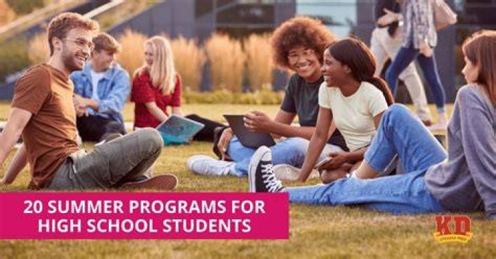 What are some good summer programs for high school students?