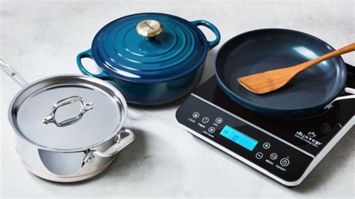 What cookware does Anne Burrell use?