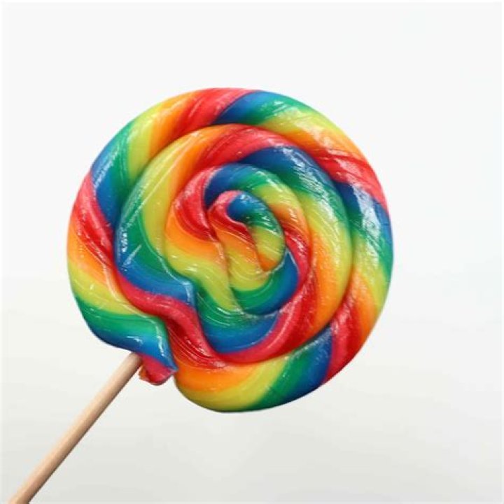 What does a CBD lollipop do?