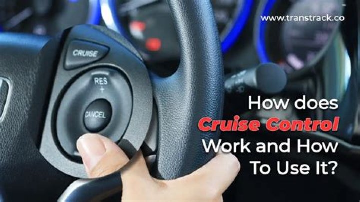 What does cruise control light mean