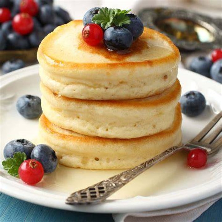 What makes pancakes fluffier?