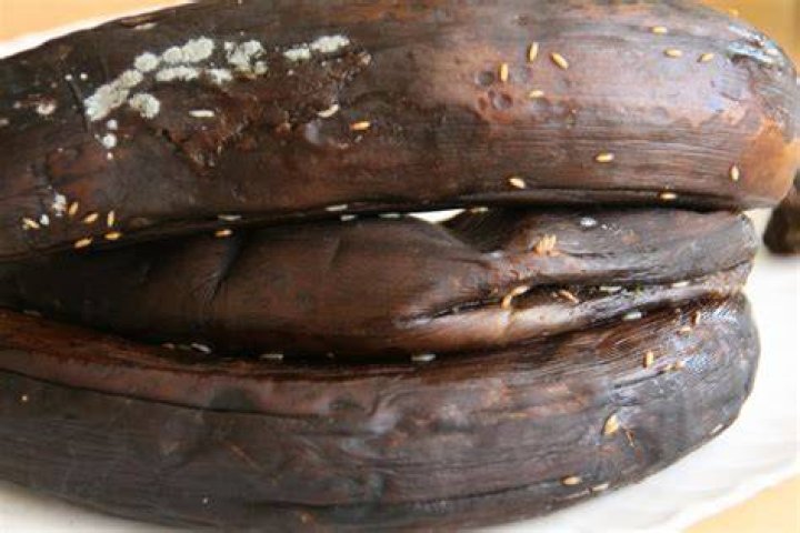 Why do bananas mold the fastest?