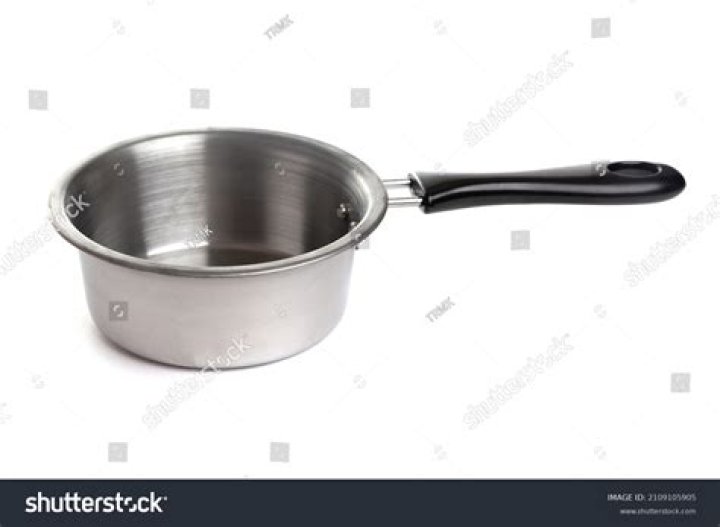 Why do saucepans have plastic handles?
